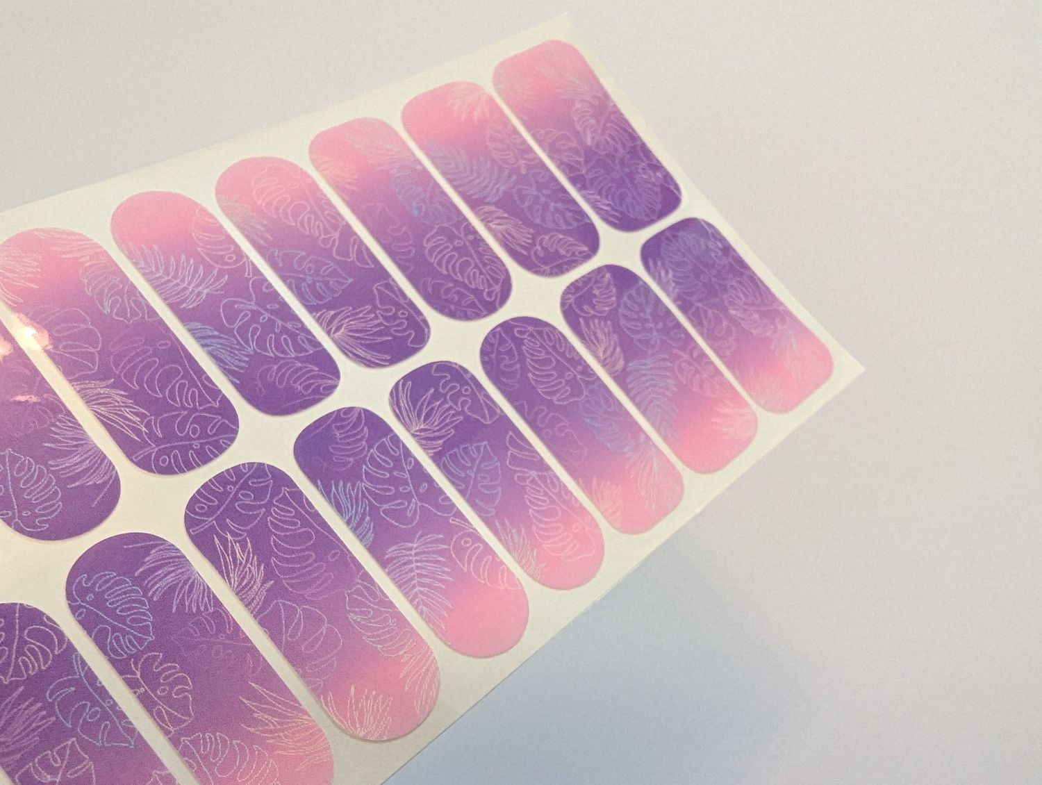 Romantic Leaves, 22er-Premium Nagelfolie Magic Nail Wraps Romantic Leaves, 22er-Premium Nagelfolie Magic Nail Wraps