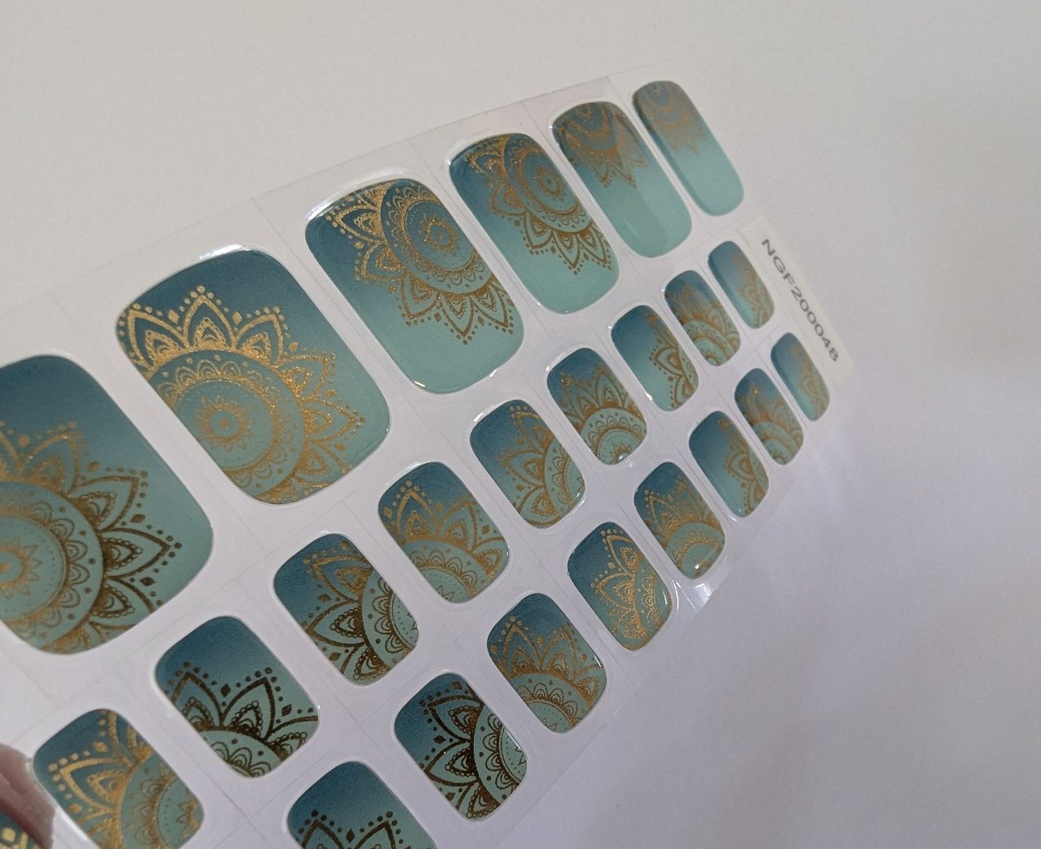 Satinka, UV-Gel-Folie für Füße, 32er-Nagelfolie Magic Nail Wraps, NGF200048