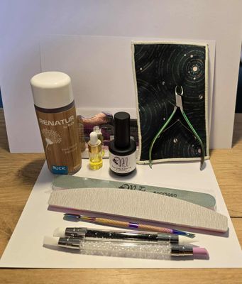 Magic Nail Wraps großes 9-teiliges Starterset incl. Magic Bottle Builder Gel und Ruck Nail Polish Remover, Versand nur innerhalb DE möglich! Magic Nail Wraps großes 9-teiliges Starterset incl. Magic Bottle Builder Gel und Ruck Nail Polish Remover, Versand nur innerhalb DE möglich!