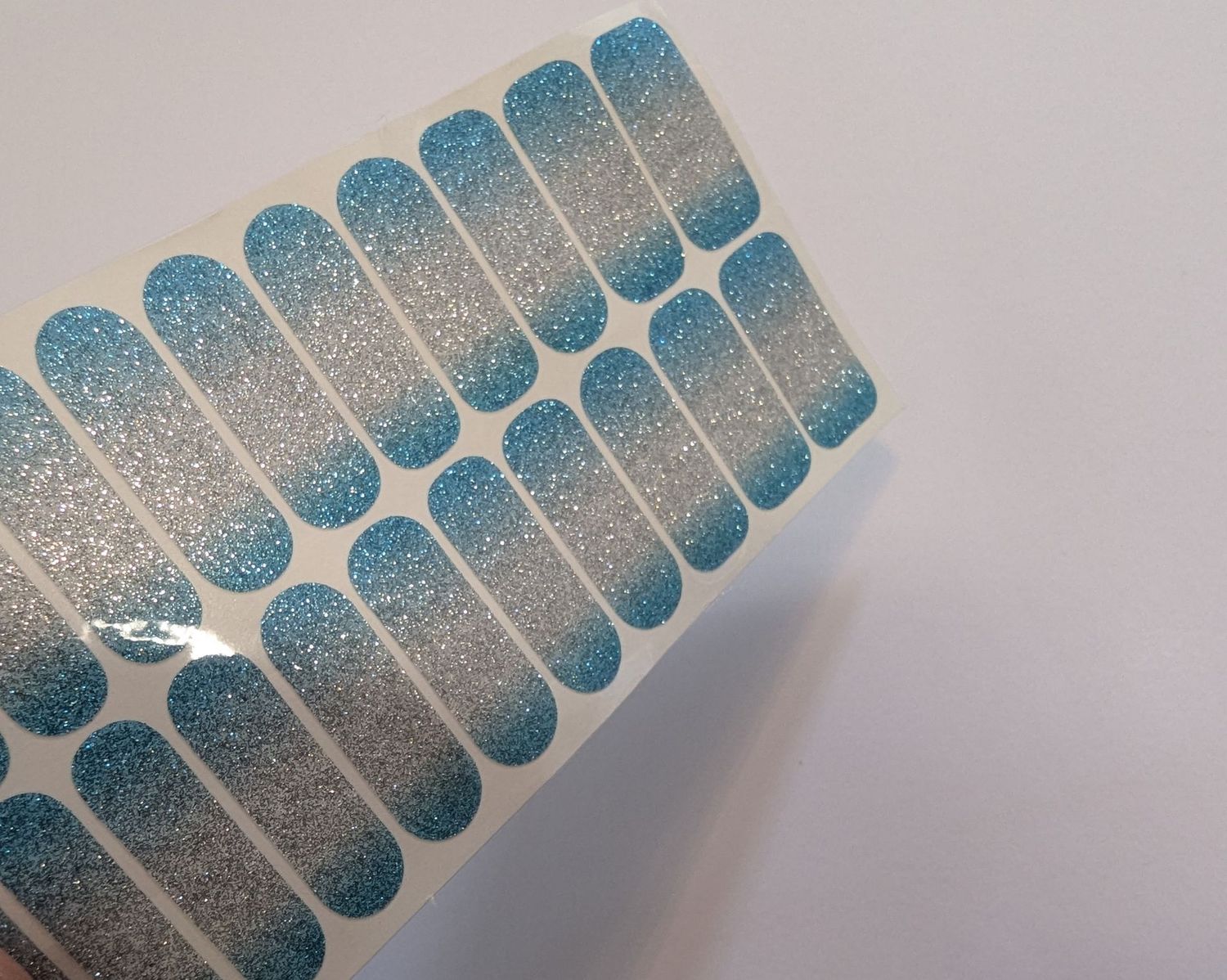 Silver Sky, 22er-Premium Nagelfolie Magic Nail Wraps Silver Sky, 22er-Premium Nagelfolie Magic Nail Wraps