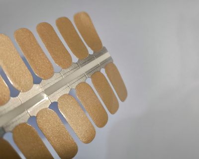 Goldrausch, Pearl-Shimmer-Finish, 16-er Nagelfolie Magic Nail Wraps Goldrausch, Pearl-Shimmer-Finish, 16-er Nagelfolie Magic Nail Wraps