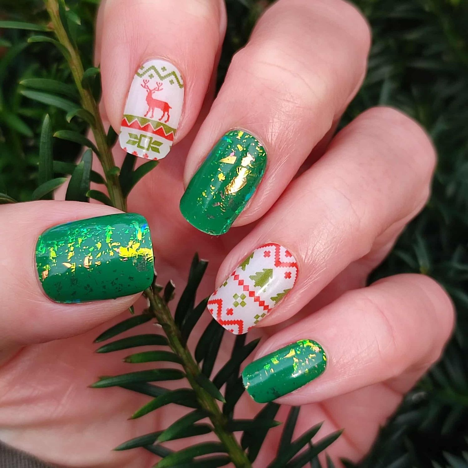 Under the Christmas Tree, UV-Gel-Folie, 20er-Nagelfolie Magic Nail Wraps NG200164