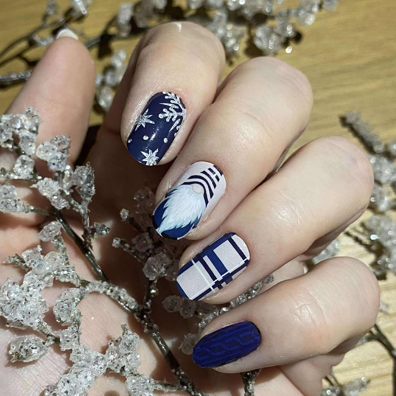 Christmas Gnomes, 16-er Nagelfolie Magic Nail Wraps Christmas Gnomes, 16-er Nagelfolie Magic Nail Wraps