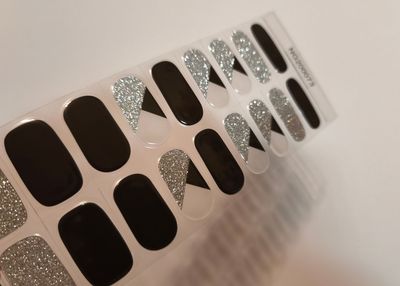 Nightflash, teilweise transparente UV-Gel-Folie, 20er-Nagelfolie Magic Nail Wraps NG200073 Nightflash, teilweise transparente UV-Gel-Folie, 20er-Nagelfolie Magic Nail Wraps NG200073