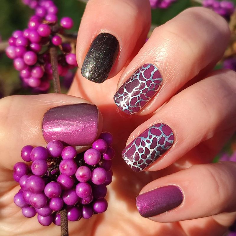 Broken, Overlay, 16er-Nagelfolie Magic Nail Wraps Exklusivdesign Broken, Overlay, 16er-Nagelfolie Magic Nail Wraps Exklusivdesign