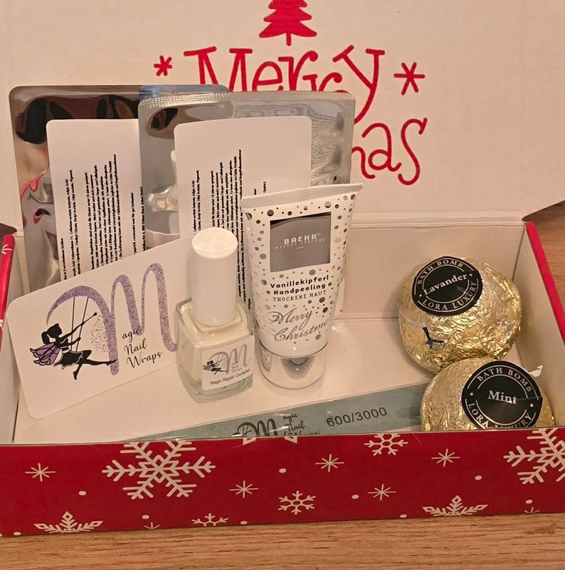 C’est moi Repair – sehr exklusives und extrem limitiertes Me-Time-Paket mit 7 Artikeln im Geschenkkarton(weitere Beschreibung s. Text) Versand nur innerhalb Deutschlands möglich, 1 Stück pro Person! C’est moi Repair – sehr exklusives und extrem limitiertes Me-Time-Paket mit 7 Artikeln im Geschenkkarton(weitere Beschreibung s. Text) Versand nur innerhalb Deutschlands möglich, 1 Stück pro Person!