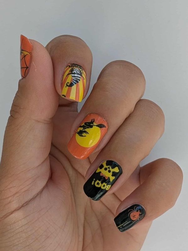 Witches and Clowns, 16-er Nagelfolie Magic Nail Wraps
