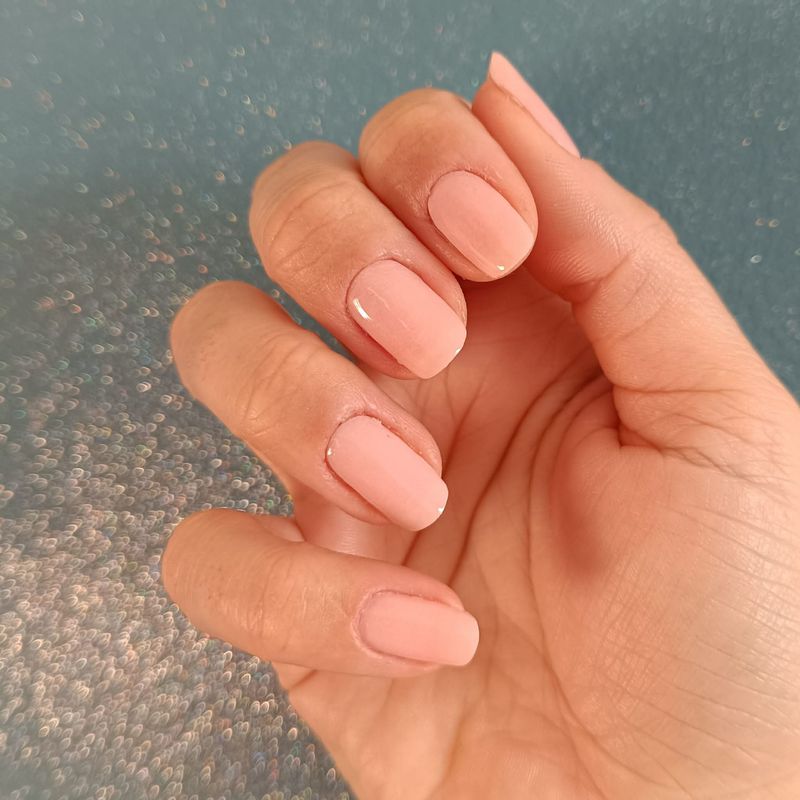 Pfirsichrosa, leicht semitransparente 16-er Nagelfolie Magic Nail Wraps Pfirsichrosa, leicht semitransparente 16-er Nagelfolie Magic Nail Wraps