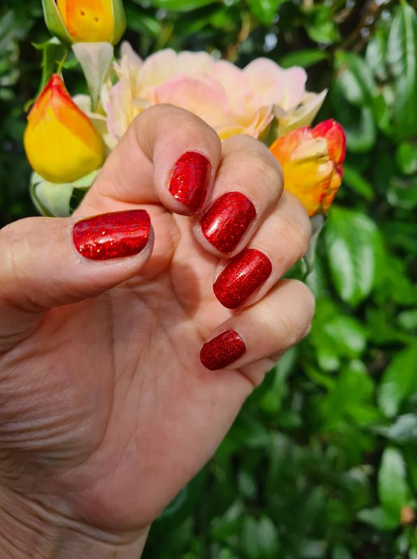 Classic Red, 16-er Nagelfolie