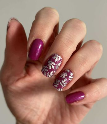 Silver Tenderness, Overlay, 16er-Nagelfolie Magic Nail Wraps Exklusivdesign