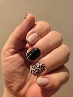 Wild n Classy, teilweise semitransparente UV-Gel-Folie, 20er-Nagelfolie Magic Nail Wraps, NG200412