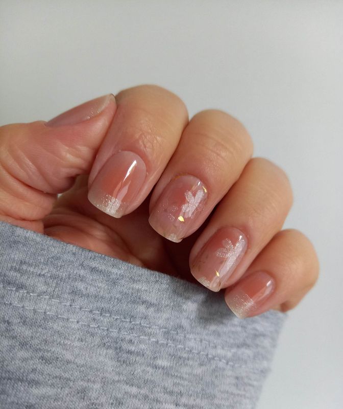 Sparkling Flowers, transparent, UV-Gel-Folie, 20er-Nagelfolie Magic Nail Wraps NG200173