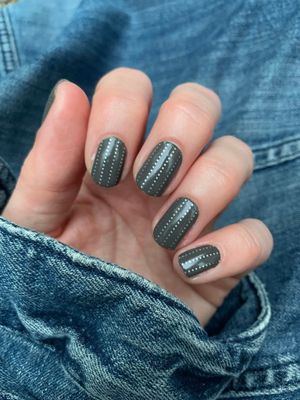 I'm busy, 16er-Nagelfolie