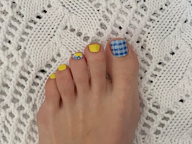 Good Housewife, 16er-Fussfolie