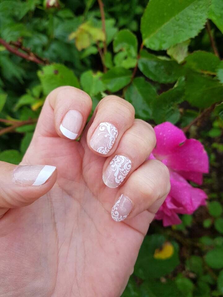 French Flowers, 16er-Nagelfolie