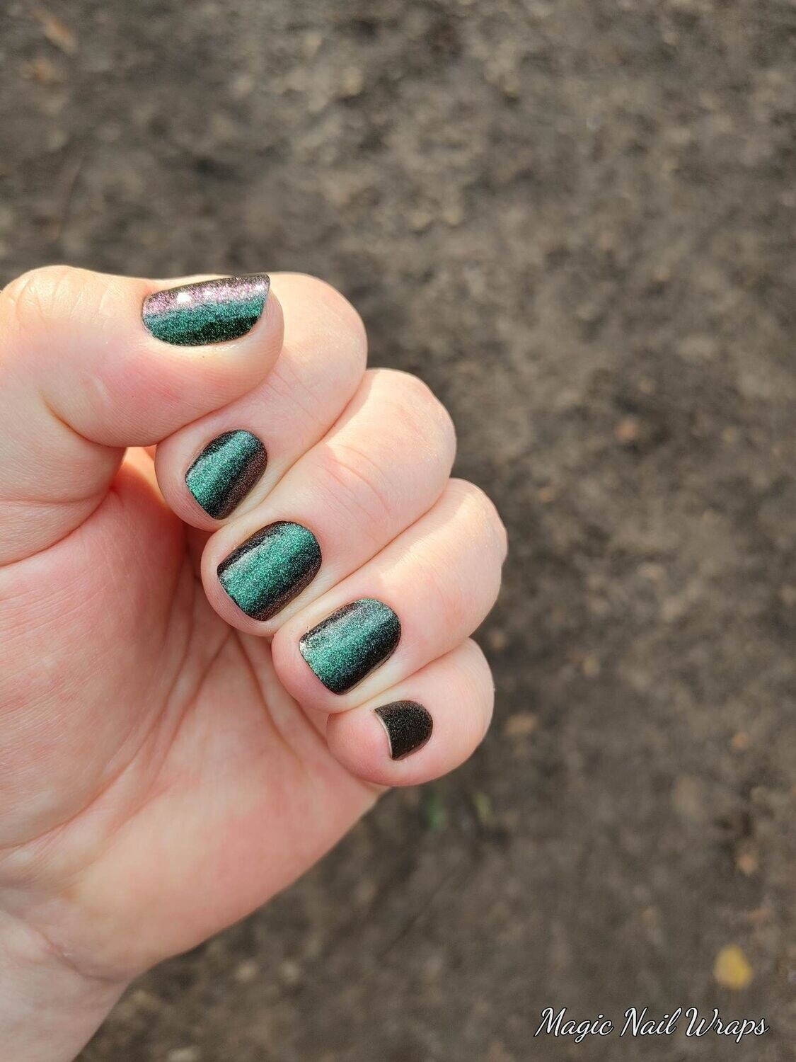 Stunning Moss, 22er-Premium Nagelfolie Stunning Moss, 22er-Premium Nagelfolie