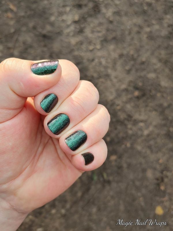 Stunning Moss, 22er-Premium Nagelfolie Stunning Moss, 22er-Premium Nagelfolie