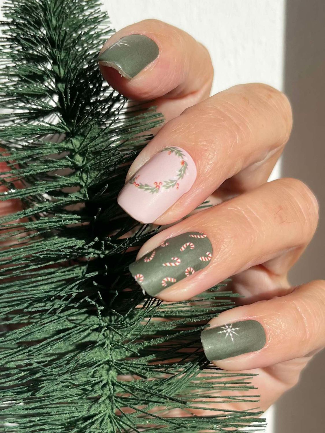 Christkindlmarkt, 16-er Nagelfolie Magic Nail Wraps Christkindlmarkt, 16-er Nagelfolie Magic Nail Wraps