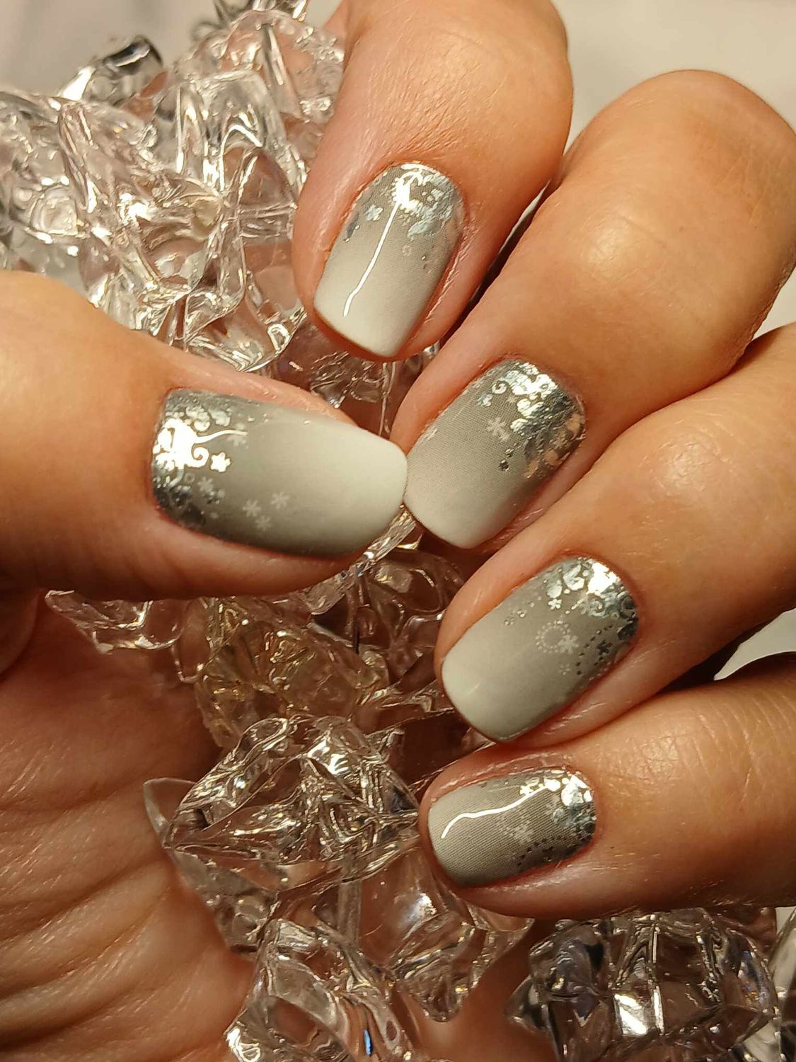 No grey Days with Agémina, 16er-Nagelfolie Magic Nail Wraps Exklusivdesign No grey Days with Agémina, 16er-Nagelfolie Magic Nail Wraps Exklusivdesign