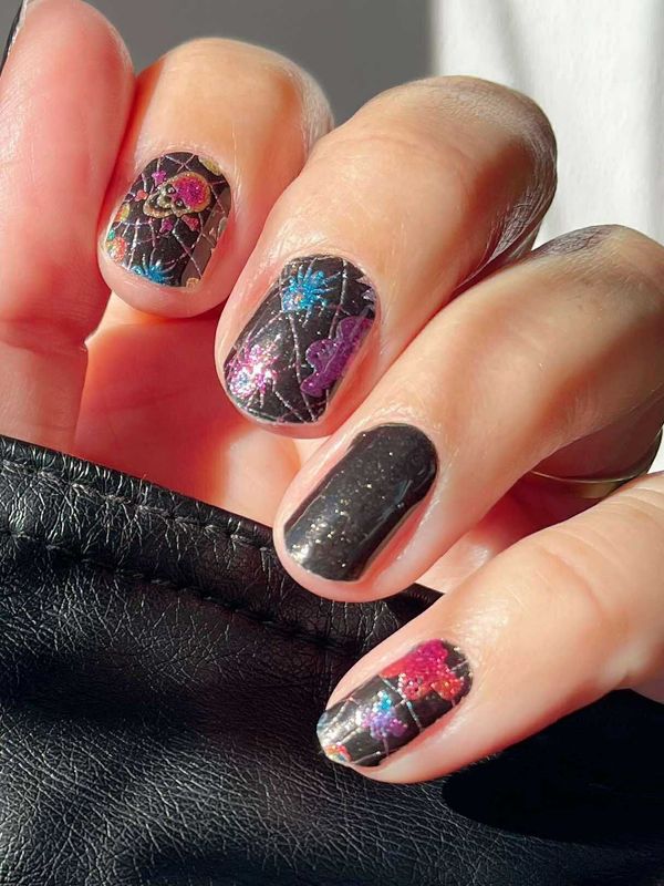 Goulish Glitter, 16-er Nagelfolie Magic Nail Wraps Goulish Glitter, 16-er Nagelfolie Magic Nail Wraps