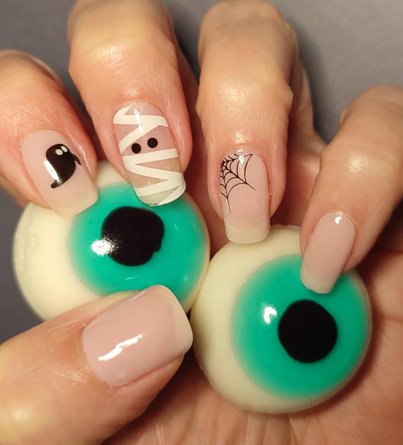 The Mummy, semitransp. UV-Gel-Folie, 20er-Nagelfolie Magic Nail Wraps NG200605 The Mummy, semitransp. UV-Gel-Folie, 20er-Nagelfolie Magic Nail Wraps NG200605