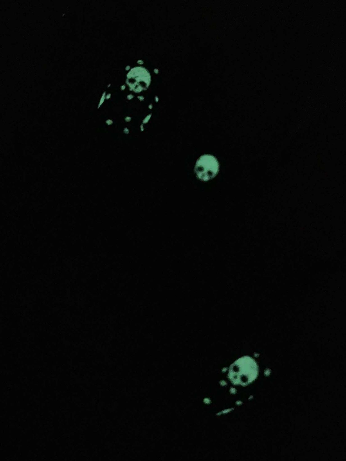 The Grudge, nachtleuchtende 16-er Nagelfolie Magic Nail Wraps The Grudge, nachtleuchtende 16-er Nagelfolie Magic Nail Wraps