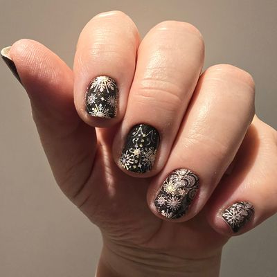 Flockenrausch, Overlay, 16er-Nagelfolie Magic Nail Wraps Exklusivdesign Flockenrausch, Overlay, 16er-Nagelfolie Magic Nail Wraps Exklusivdesign