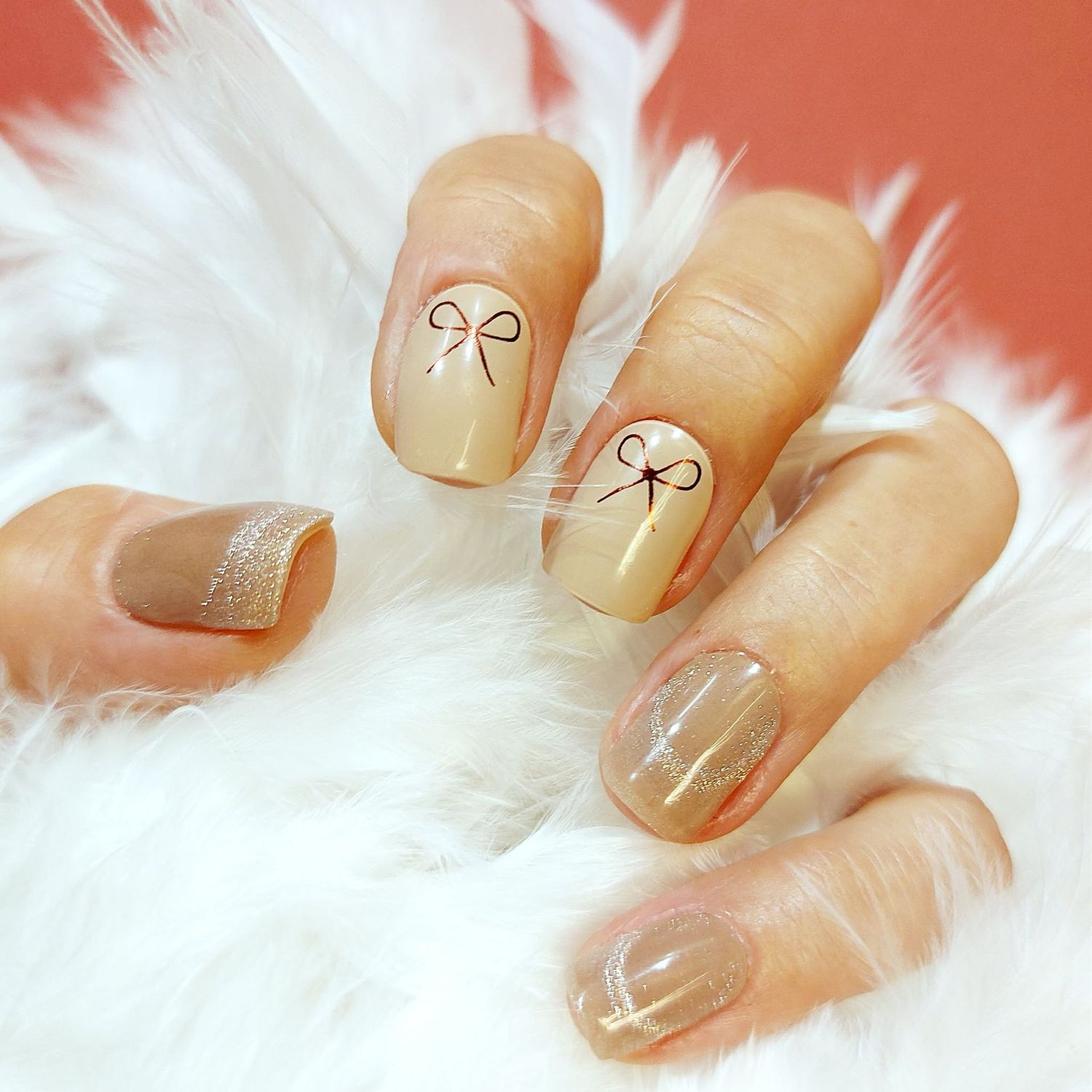 Champagner Glam Bow (teilweise Cat Eye), UV-Gel-Folie, 20er-Nagelfolie Magic Nail Wraps NG200703