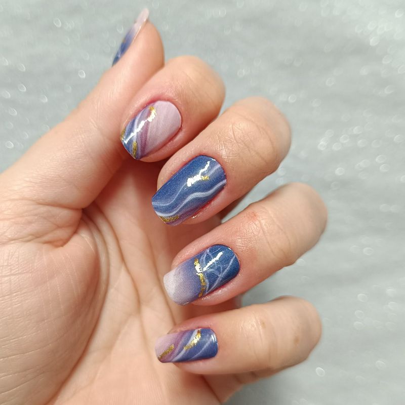 Blueberry Muffin, semitransparent, 16-er Nagelfolie Magic Nail Wraps