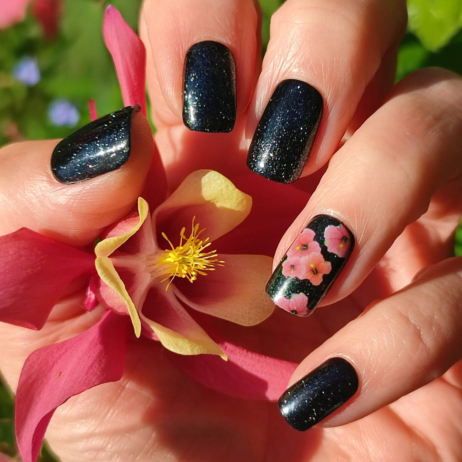 Magic Nail Wraps Magic Glow Diamond UV/LED Top Coat ohne Schwitzschicht Nagellack-Flasche mit 13 g, 1 Stück  Versand weiterhin nur innerhalb Deutschlands möglich!