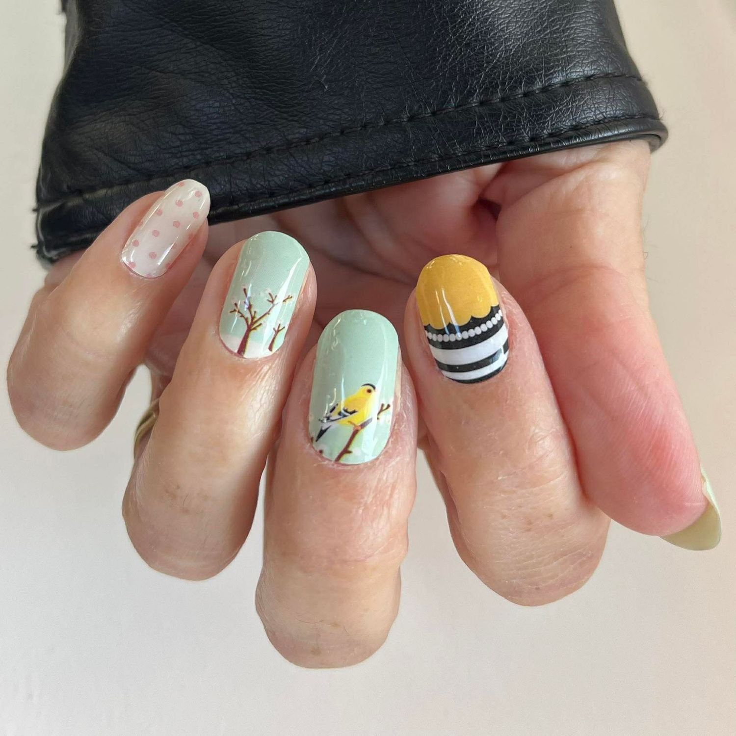 Little Bird, 16-er Nagelfolie Magic Nail Wraps