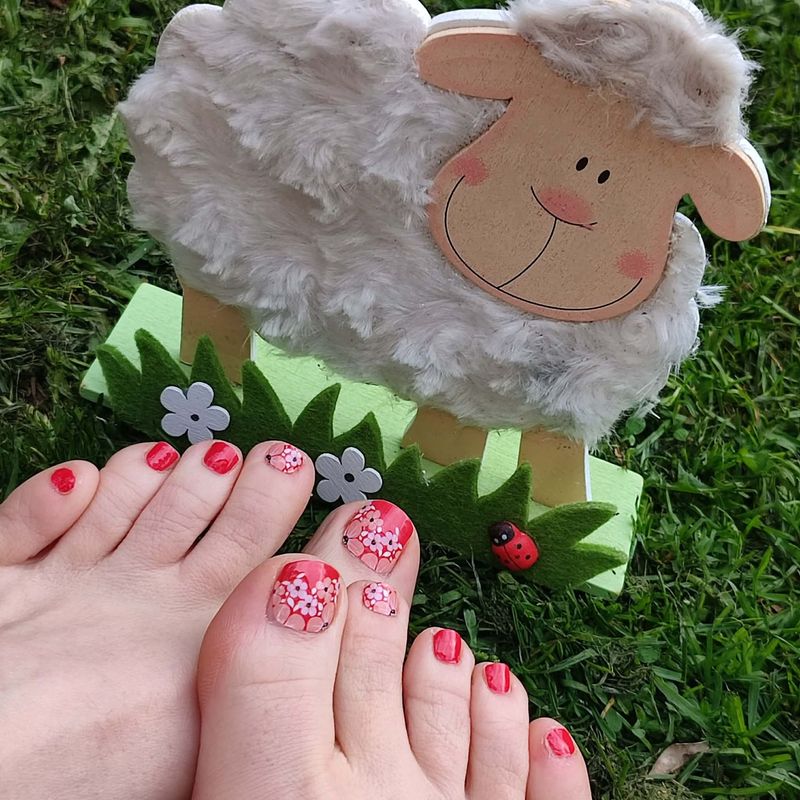 Red Flowers, 16er-Fussfolie Magic Nail Wraps