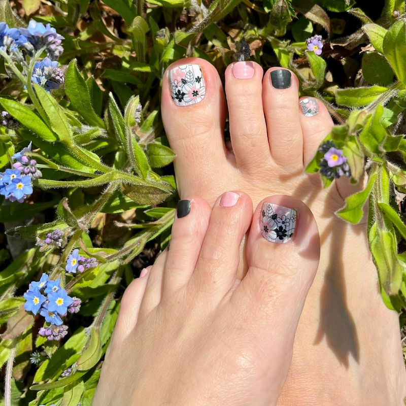 Mix it with Flowers, 16er-Fussfolie Magic Nail Wraps