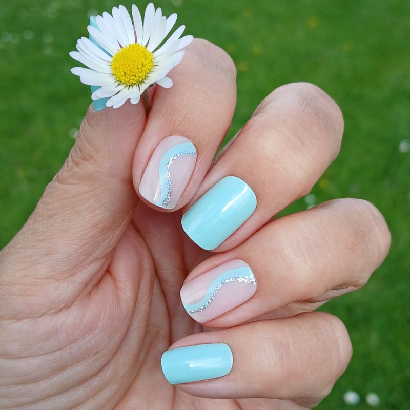 Mint Breeze, teilweise leicht semitransparente UV-Gel-Folie, 20er-Nagelfolie Magic Nail Wraps NG200757 Mint Breeze, teilweise leicht semitransparente UV-Gel-Folie, 20er-Nagelfolie Magic Nail Wraps NG200757