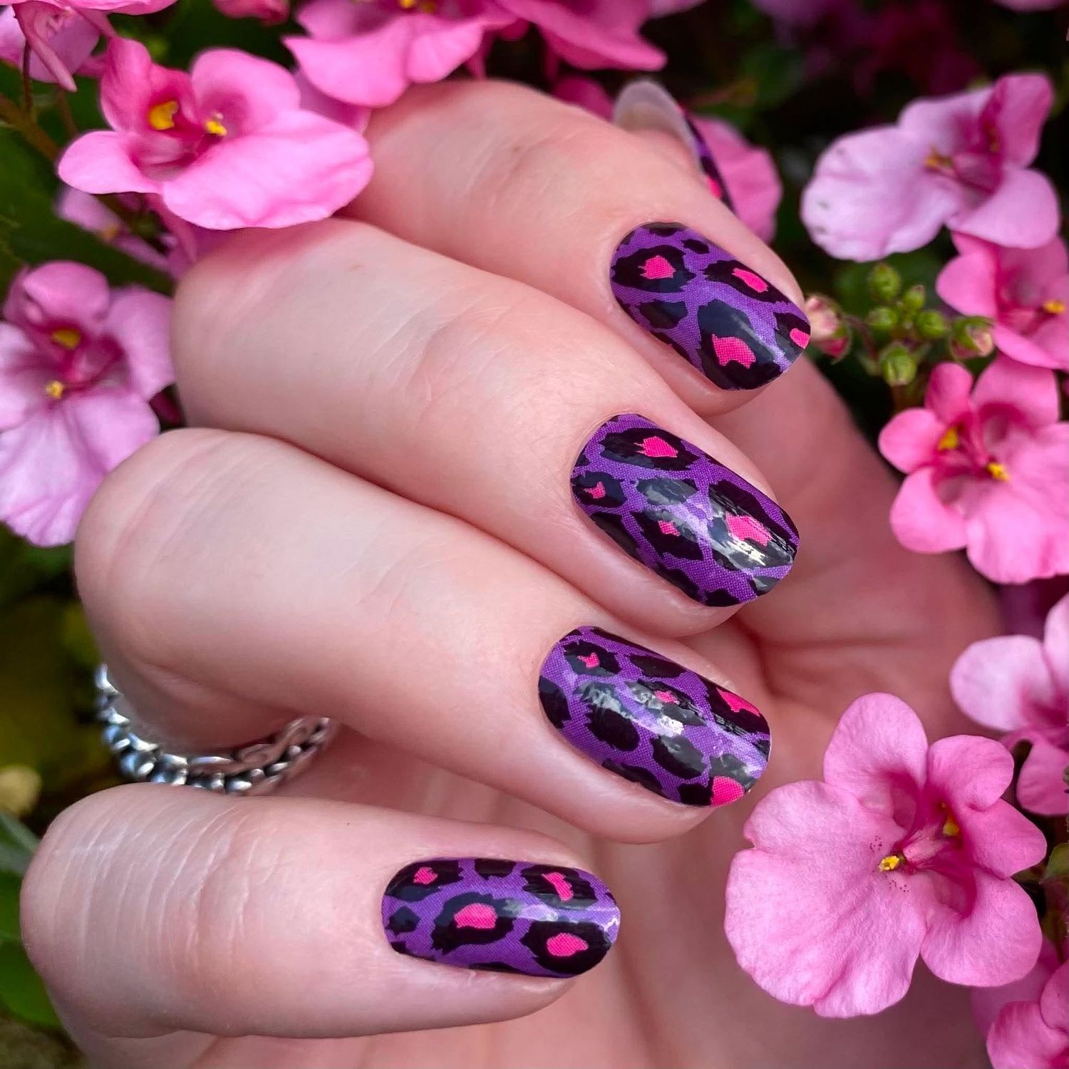 Wild in Purple, 16-er Nagelfolie Magic Nail Wraps Wild in Purple, 16-er Nagelfolie Magic Nail Wraps
