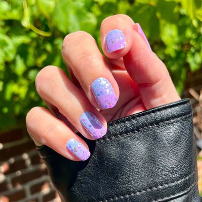 Lilac Sky, 16-er Nagelfolie Magic Nail Wraps Lilac Sky, 16-er Nagelfolie Magic Nail Wraps