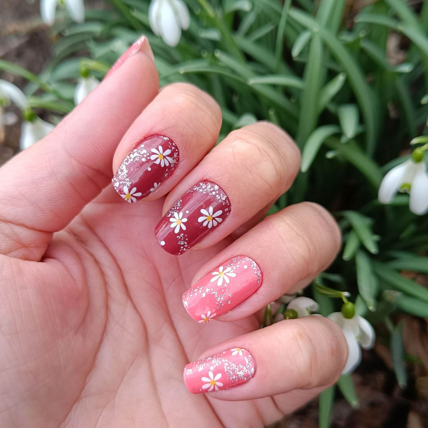 Weil wir Mädchen sind, Overlay, transparente 16er-Nagelfolie Magic Nail Wraps Exklusivdesign