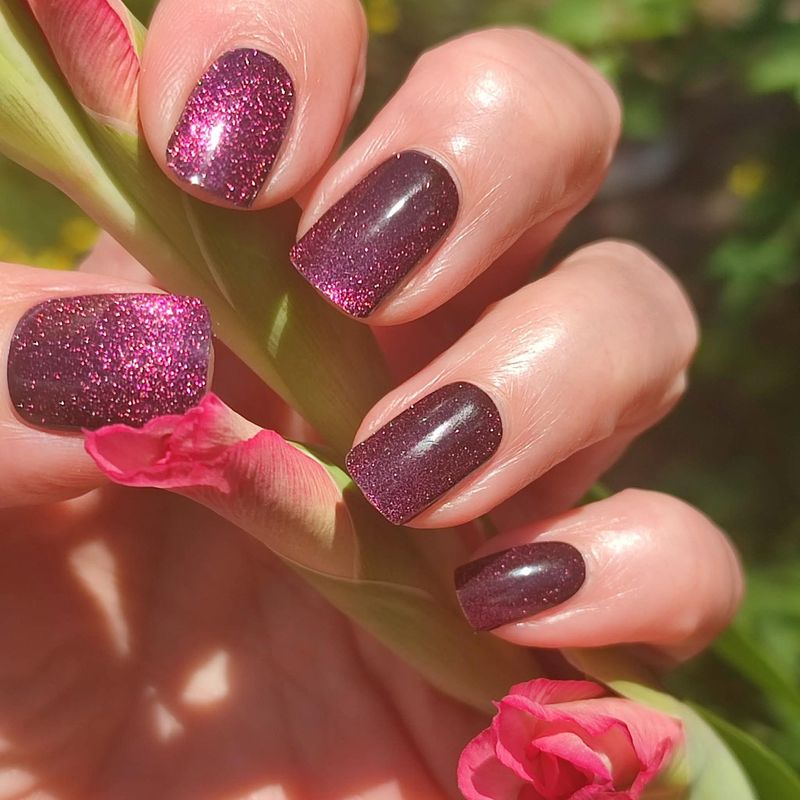 Grape Glam (Ultra Cat Eye), UV-Gel-Folie, 20er-Nagelfolie Magic Nail Wraps NG200776 Grape Glam (Ultra Cat Eye), UV-Gel-Folie, 20er-Nagelfolie Magic Nail Wraps NG200776