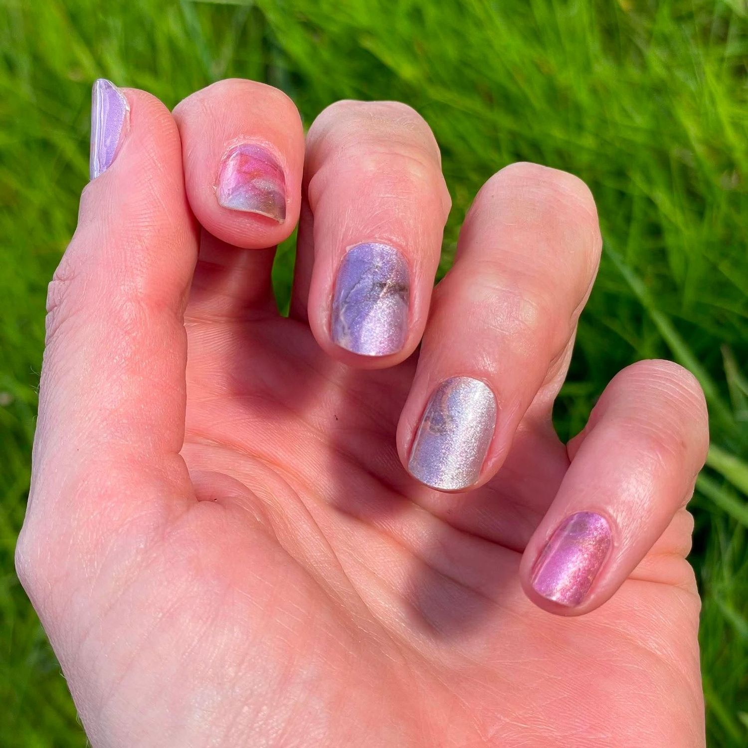 Lilac Flow (Pearl-Shimmer-Finish), 16-er Nagelfolie Magic Nail Wraps Lilac Flow (Pearl-Shimmer-Finish), 16-er Nagelfolie Magic Nail Wraps