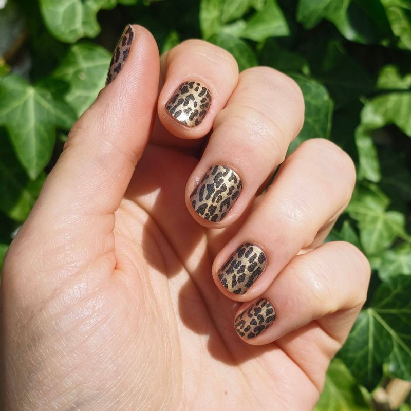 Luxe Instinct, Pearl-Shimmer-Finish, 16-er Nagelfolie Magic Nail Wraps Luxe Instinct, Pearl-Shimmer-Finish, 16-er Nagelfolie Magic Nail Wraps