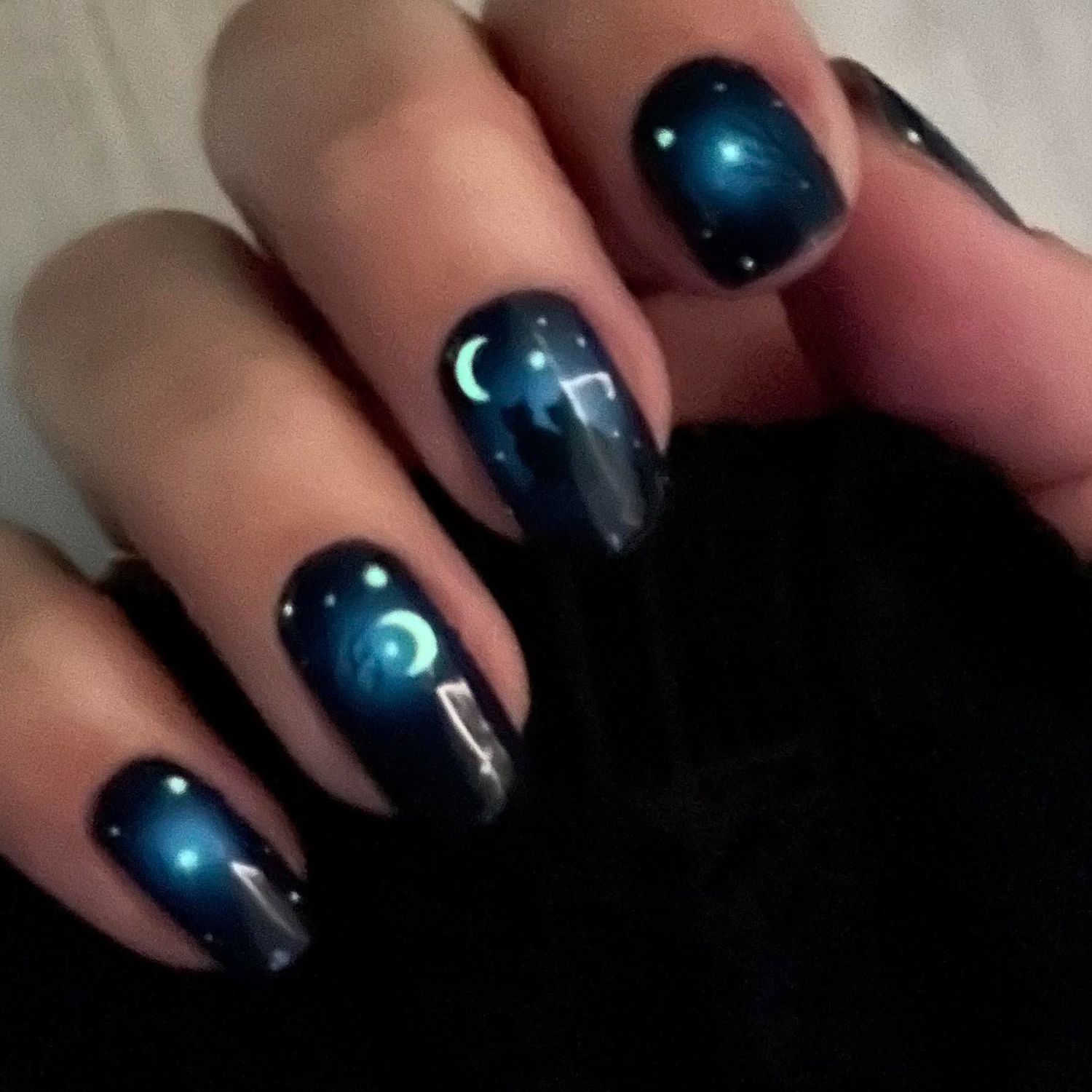 Mondfluch, nachtleuchtende 16-er Nagelfolie Magic Nail Wraps, streng limitiert!