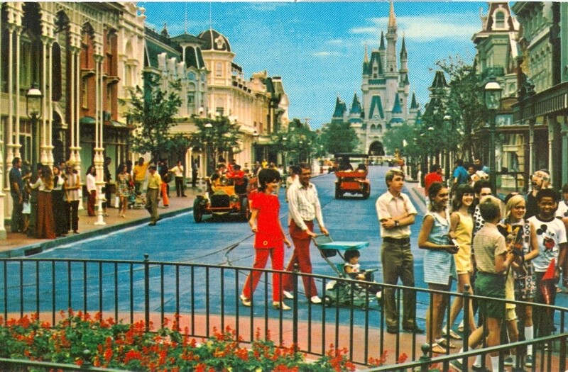 CHROME: Early Disney World - Main Street USA - postcard early 1970s unposted