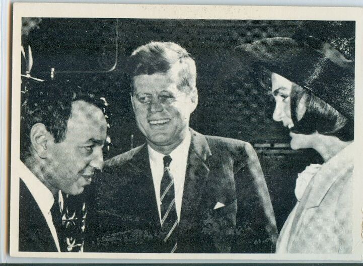 John F. Kennedy - 1964 T.C.G. Topps trading cards #18