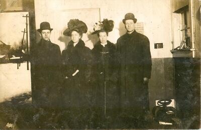 1910s REAL PHOTO: Group Photo William H. Heist family?, Cissna Park, Illinois