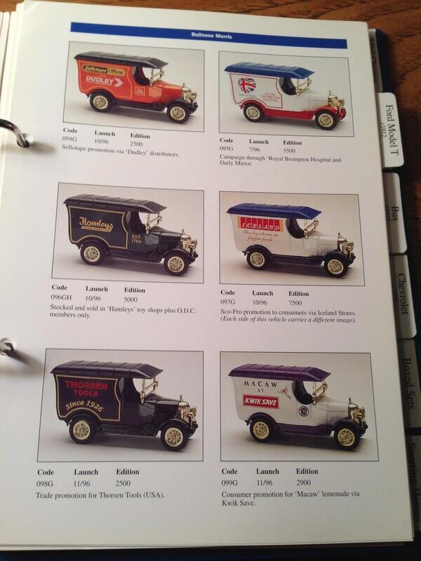 Early 2000s Oxford Die-Cast Price List and Model Catalog - Illustrated in color