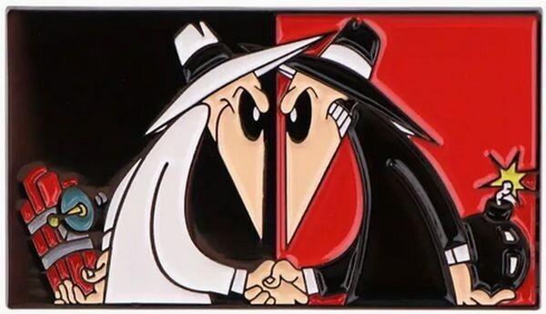 Spy vs Spy from MAD magazine - pin-back button