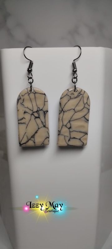 Cream and Black Clay Agate