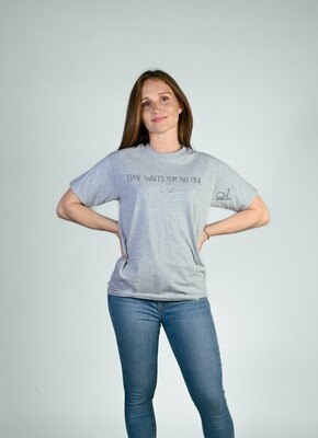 T-shirt - Time waits for no one