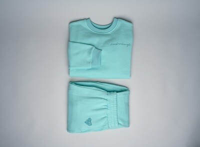 Tracksuit winter set - live love laugh