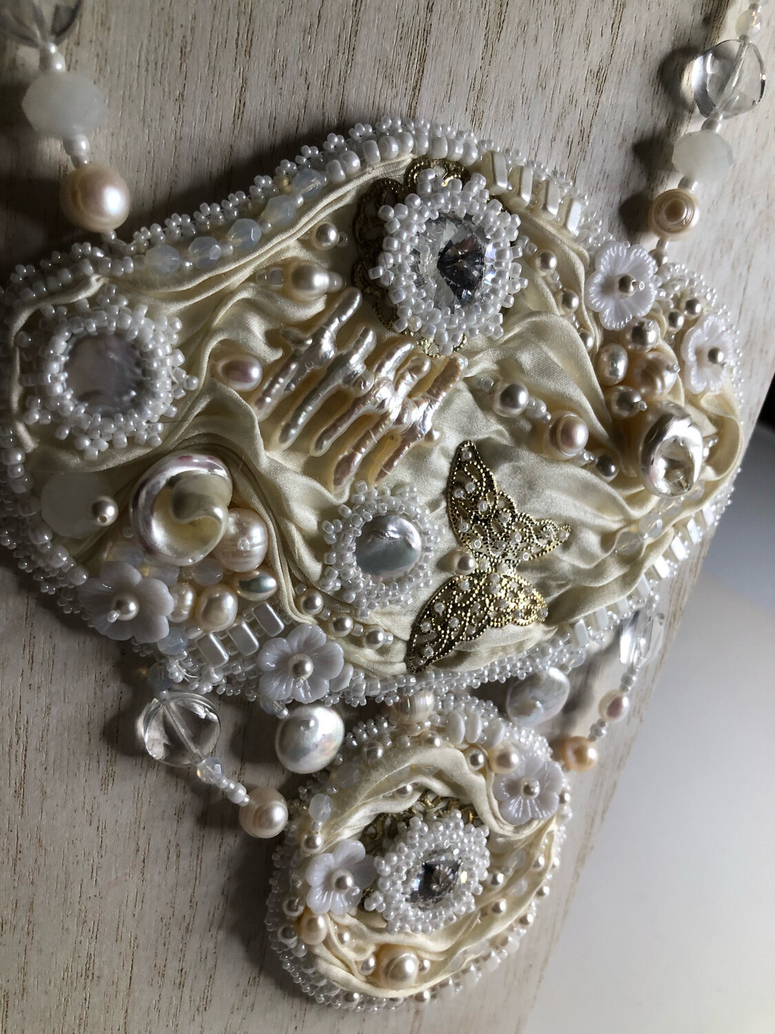 Crystals And Pearls Ivory Shibori Ribbon Necklace